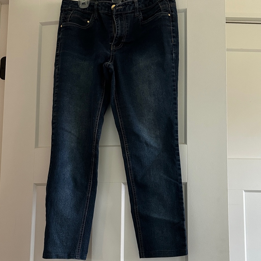 Classic Dark Blue Women's Cropped Jeans